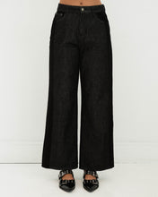 Load image into Gallery viewer, Two Tone Denim Jeans
