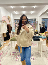 Load image into Gallery viewer, Smaibulun Faux Suede Sherpa Jacket – Cream
