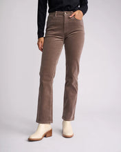 Load image into Gallery viewer, Arch Cord Pant - Taupe