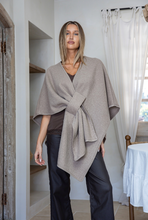 Load image into Gallery viewer, Smaibulun Wrap Poncho - Beige