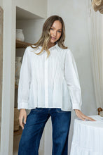 Load image into Gallery viewer, Bowie Pintuck Blouse | White