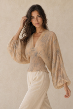Load image into Gallery viewer, Smaibulun – Printed Chiffon Top