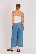 Load image into Gallery viewer, Wide Leg Crop Jeans - Blue Stripe