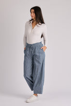 Load image into Gallery viewer, Panelled Barrel Leg Pants
