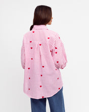 Load image into Gallery viewer, HEART EMBROIDERY SHIRT
