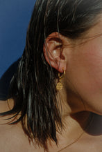 Load image into Gallery viewer, Isola Drops - Gold
