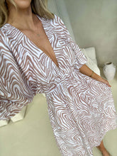 Load image into Gallery viewer, CAMILLE MAXI DRESS - ZAHARA PRINT
