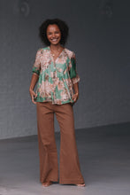 Load image into Gallery viewer, Parisian flower top

