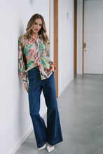 Load image into Gallery viewer, Tropezena Blouse
