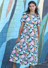 Load image into Gallery viewer, Claudia Dress Sweet Spot
