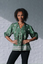 Load image into Gallery viewer, Khaki Boarder Top
