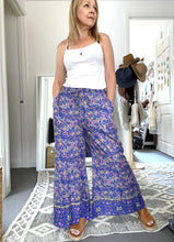 Load image into Gallery viewer, Eclectic Bohemian Pallazzo Pants Tropical
