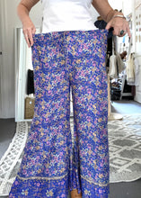 Load image into Gallery viewer, Eclectic Bohemian Pallazzo Pants Tropical
