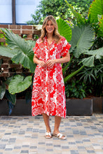 Load image into Gallery viewer, Clayton Dress
