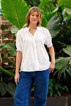 Load image into Gallery viewer, Meja Top
