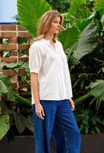 Load image into Gallery viewer, Meja Top
