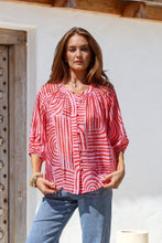 Load image into Gallery viewer, Swirl Multi Button Malta Top
