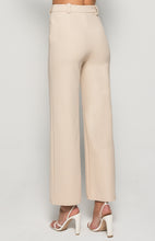 Load image into Gallery viewer, Stretch Fabric High Waisted Wide Leg Pants
