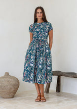 Load image into Gallery viewer, Vivien Dress Verdure
