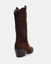 Load image into Gallery viewer, Hallow Boots - Espresso Suede
