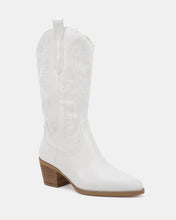 Load image into Gallery viewer, Hallow Boots - White
