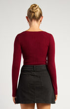 Load image into Gallery viewer, Front Twist Neckline Knit Top
