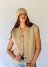 Load image into Gallery viewer, ON-SHORE BEANIE // ALMOND
