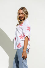 Load image into Gallery viewer, Sangria Shirt Daisy - White
