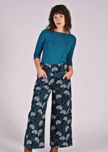 Load image into Gallery viewer, Esta Corduroy Pants Yarrow
