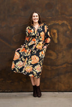 Load image into Gallery viewer, Kieron Dress
