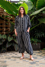 Load image into Gallery viewer, Knox Stripe Blouse - Deep Navy
