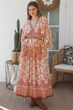Load image into Gallery viewer, Dreamcather Maxi Dress
