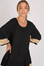 Load image into Gallery viewer, Ellis &amp; Dewy – Contrast Panel Midi Dress
