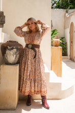 Load image into Gallery viewer, Eclectic Bohemian Suzi Maxidress Caramel Floral
