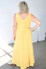 Load image into Gallery viewer, Henso Long Dress | Golden
