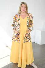 Load image into Gallery viewer, Monet Blazer Khaki

