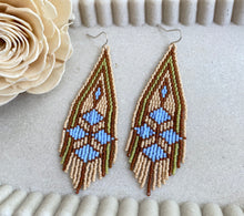 Load image into Gallery viewer, Handmade Beaded Earrings
