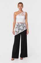 Load image into Gallery viewer, Sheer Detail One Shoulder Lace Embroidery Top

