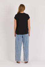 Load image into Gallery viewer, Graphic Tee - Black Bow
