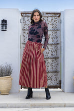 Load image into Gallery viewer, Belmond Stripe Pleated Skirt
