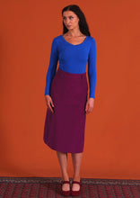 Load image into Gallery viewer, Corduroy Skirt Plum Caspia
