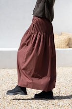 Load image into Gallery viewer, Pintuck Pocket Skirt - Chocolate
