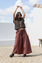 Load image into Gallery viewer, Pintuck Pocket Skirt - Chocolate
