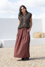 Load image into Gallery viewer, Pintuck Pocket Skirt - Chocolate
