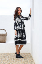 Load image into Gallery viewer, Filagree Border Tie Shirt Dress
